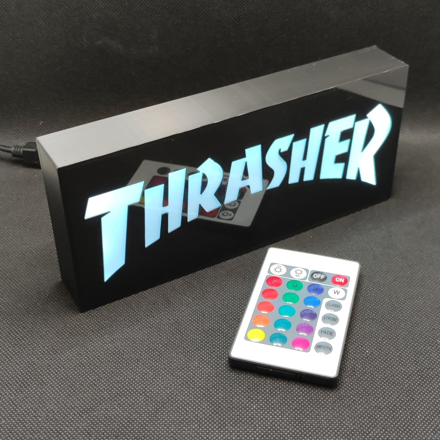 Sinal de caixa de luz LED com logotipo Thrasher