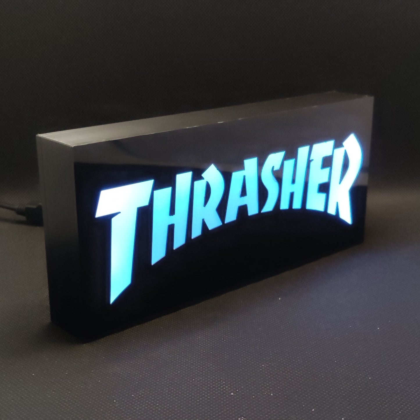 Sinal de caixa de luz LED com logotipo Thrasher