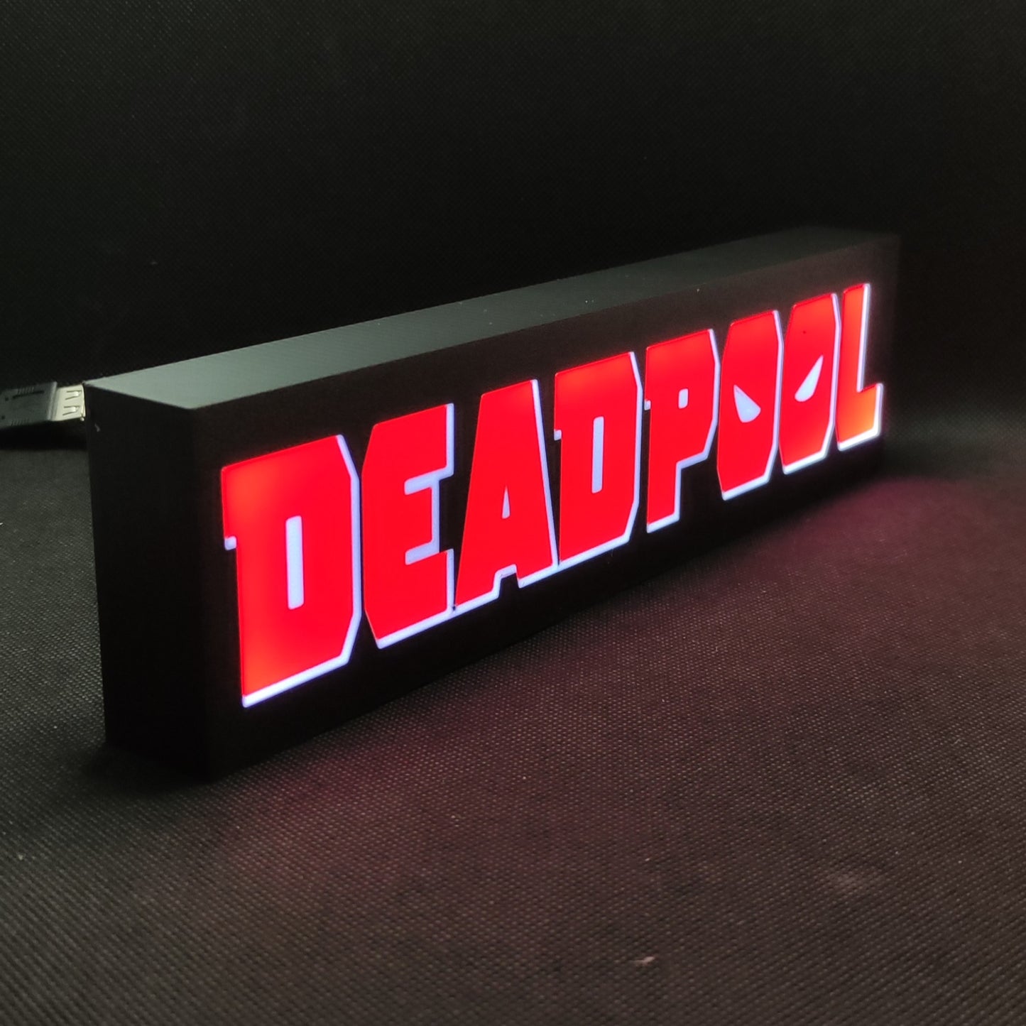 Placa de caixa de luz LED Deadpool