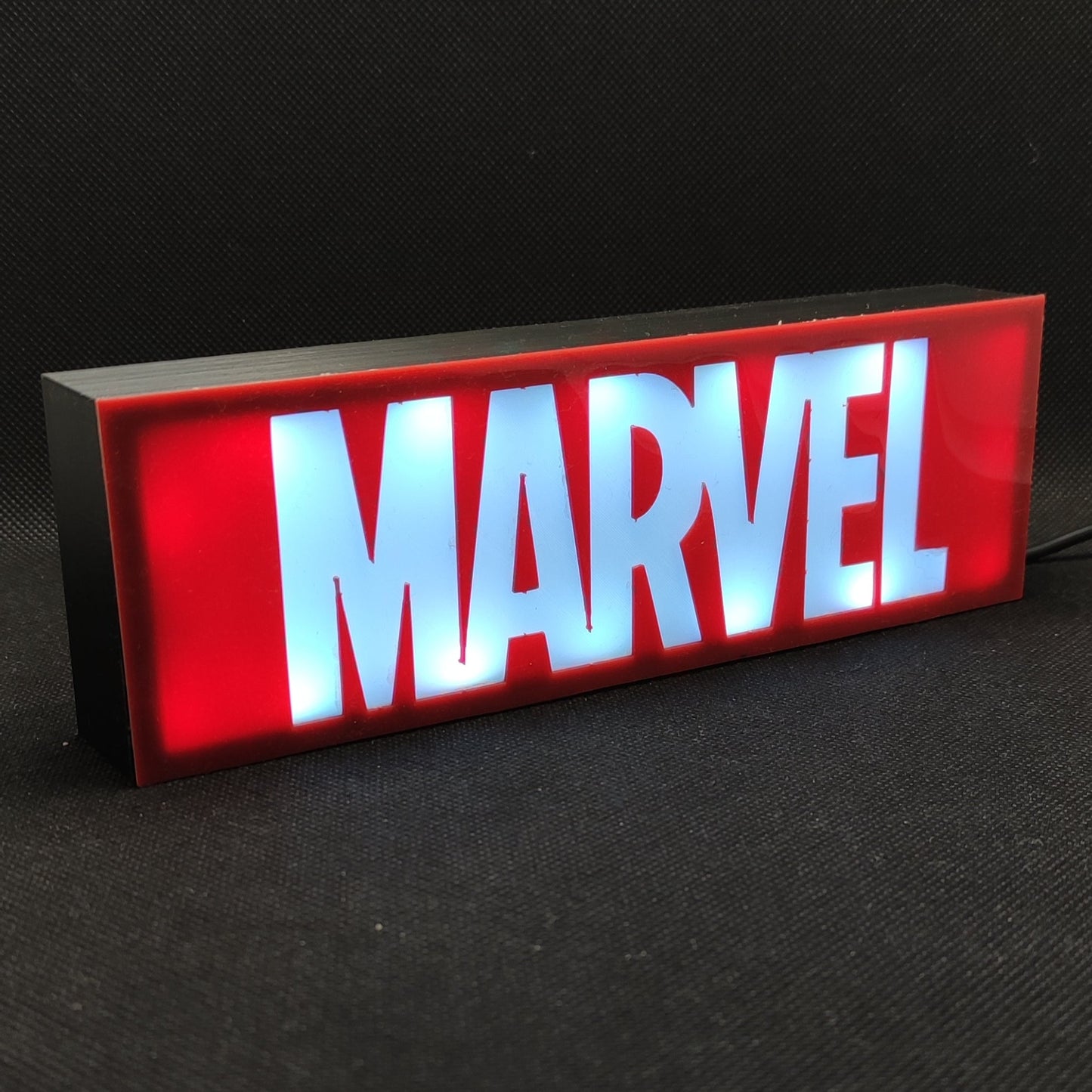 Letreiro de caixa de luz LED MARVEL